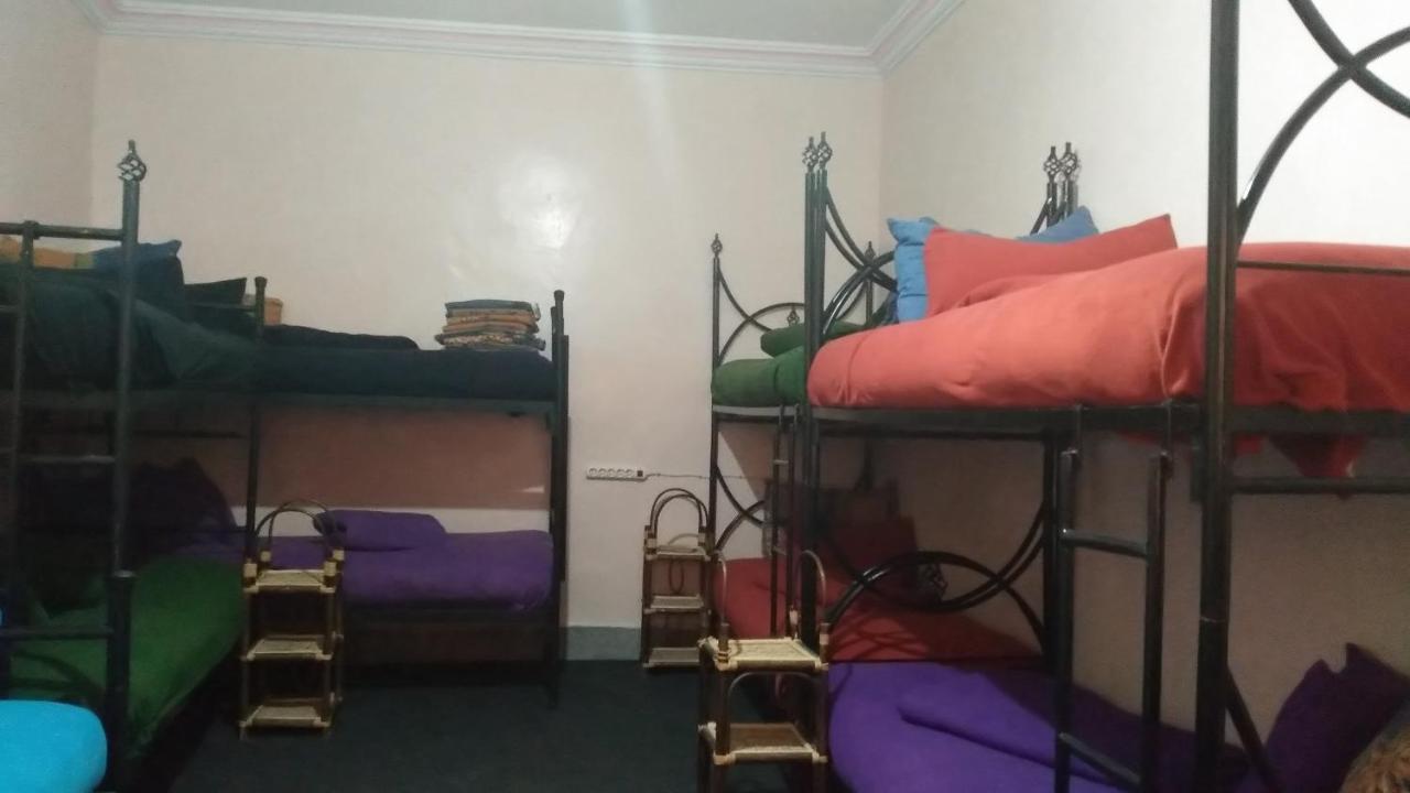 Auberge De La Jeunesse Tajda Kültér fotó