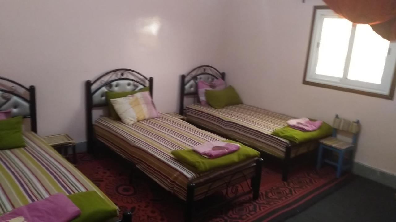 Auberge De La Jeunesse Tajda Kültér fotó
