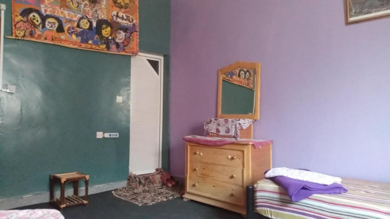 Auberge De La Jeunesse Tajda Kültér fotó